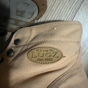 Lugz Tan Chukka Boots